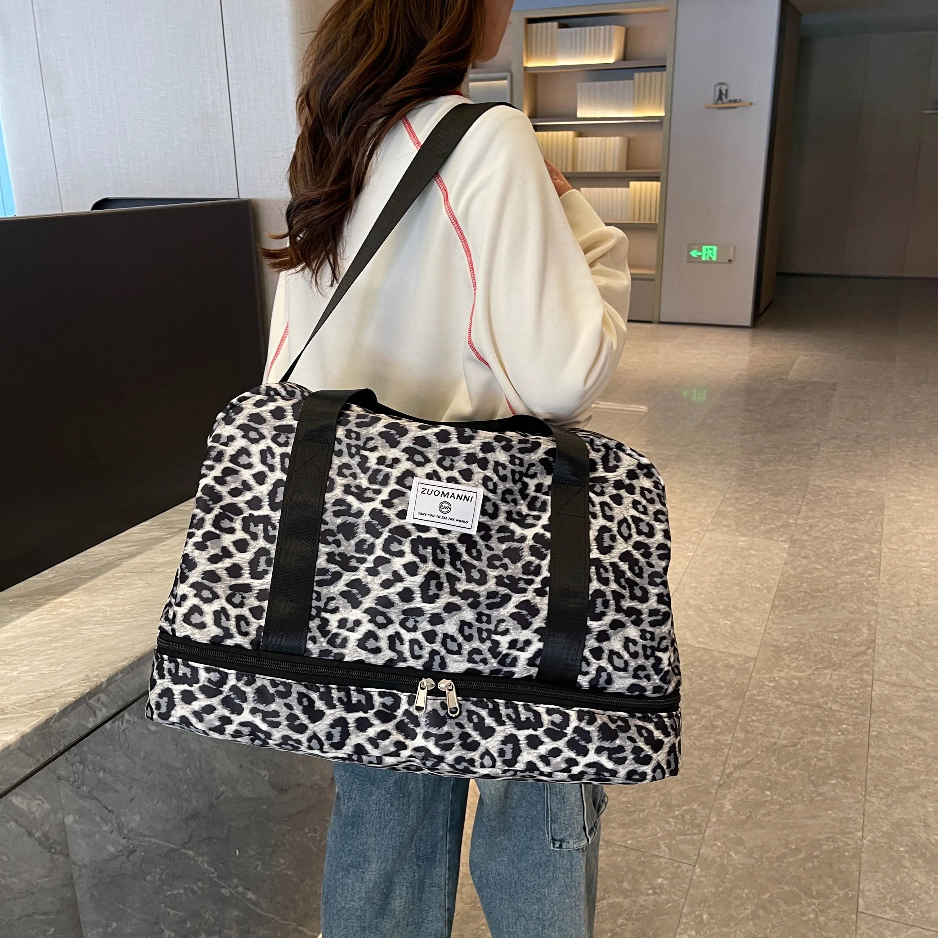 The Leopard Carry